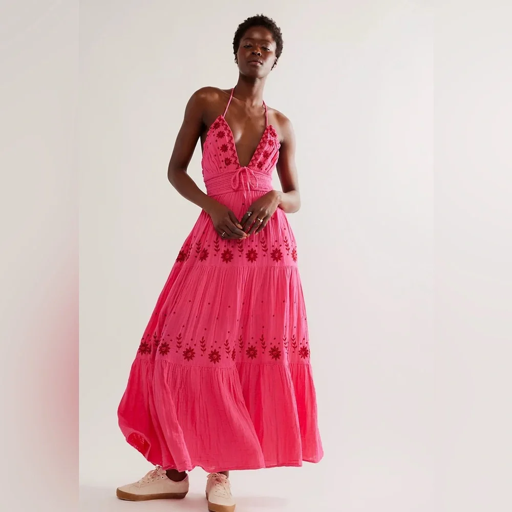 NWT Real Love Embroidered Dress - Picture 1 of 4